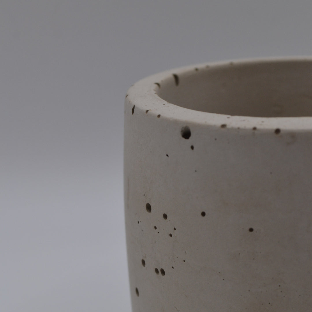 Concrete pot